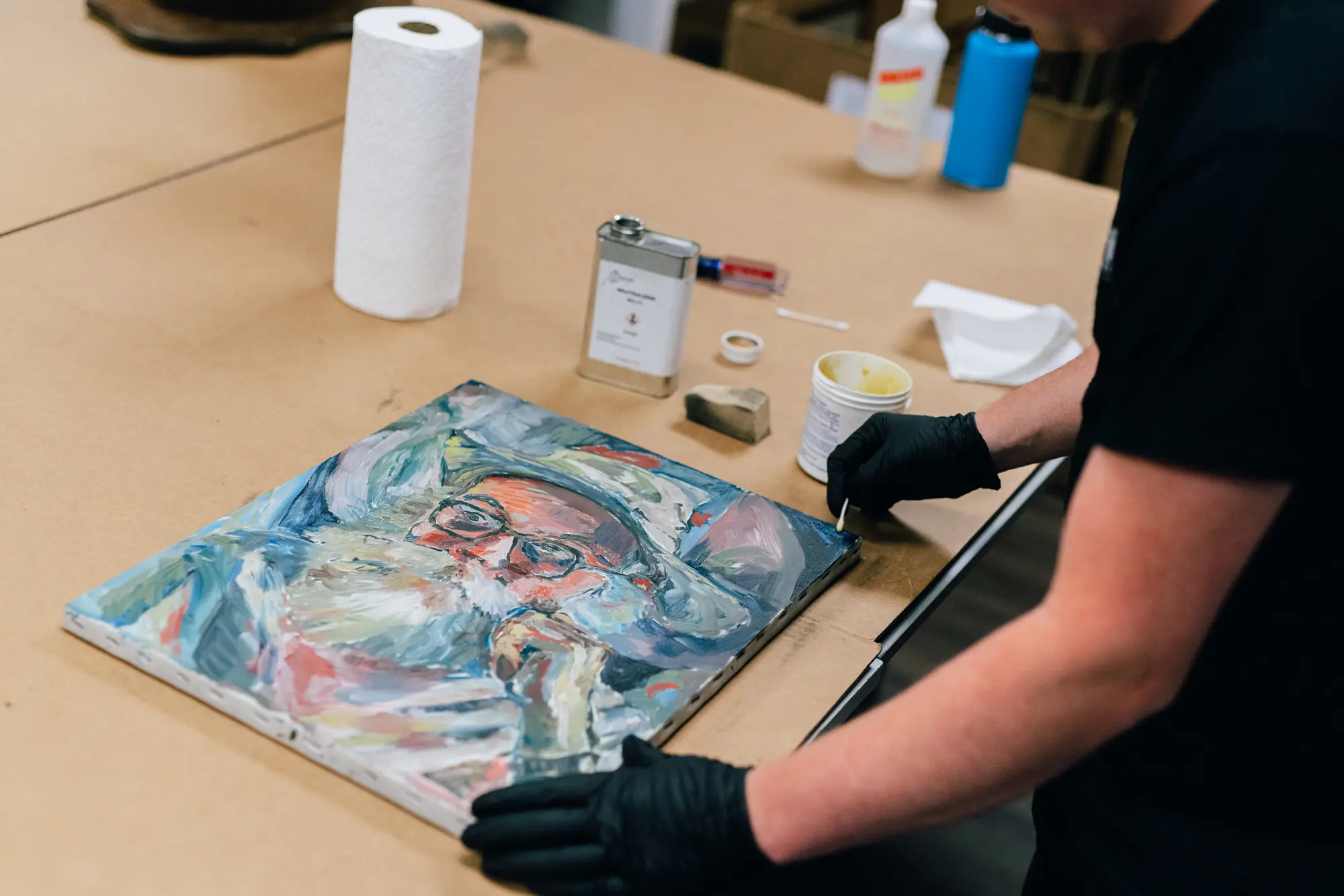 Art and collectibles restoration services